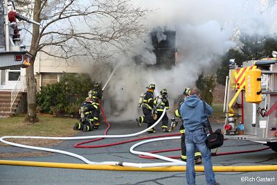 Ashmont Road fire, Wellesley
