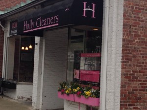 Holly Cleaners