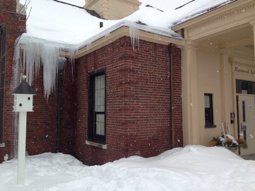 Hunnewell school snow