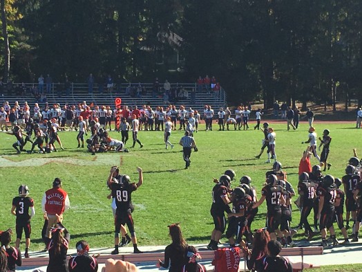 wellesley high football v walpole 2015
