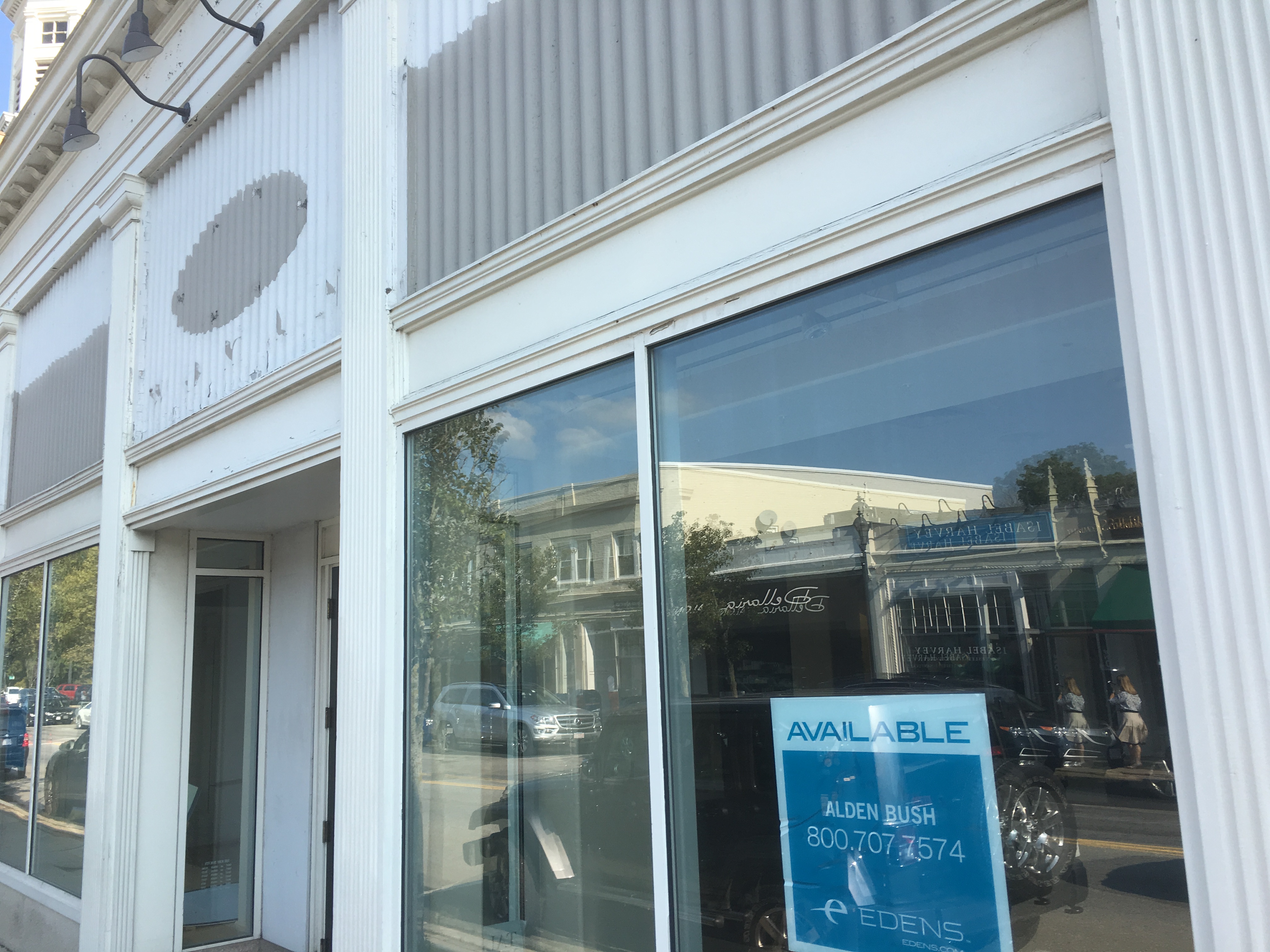 Former Talbots location, Wellesley Square