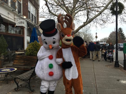 Wellesley Square Holiday Stroll, 2017