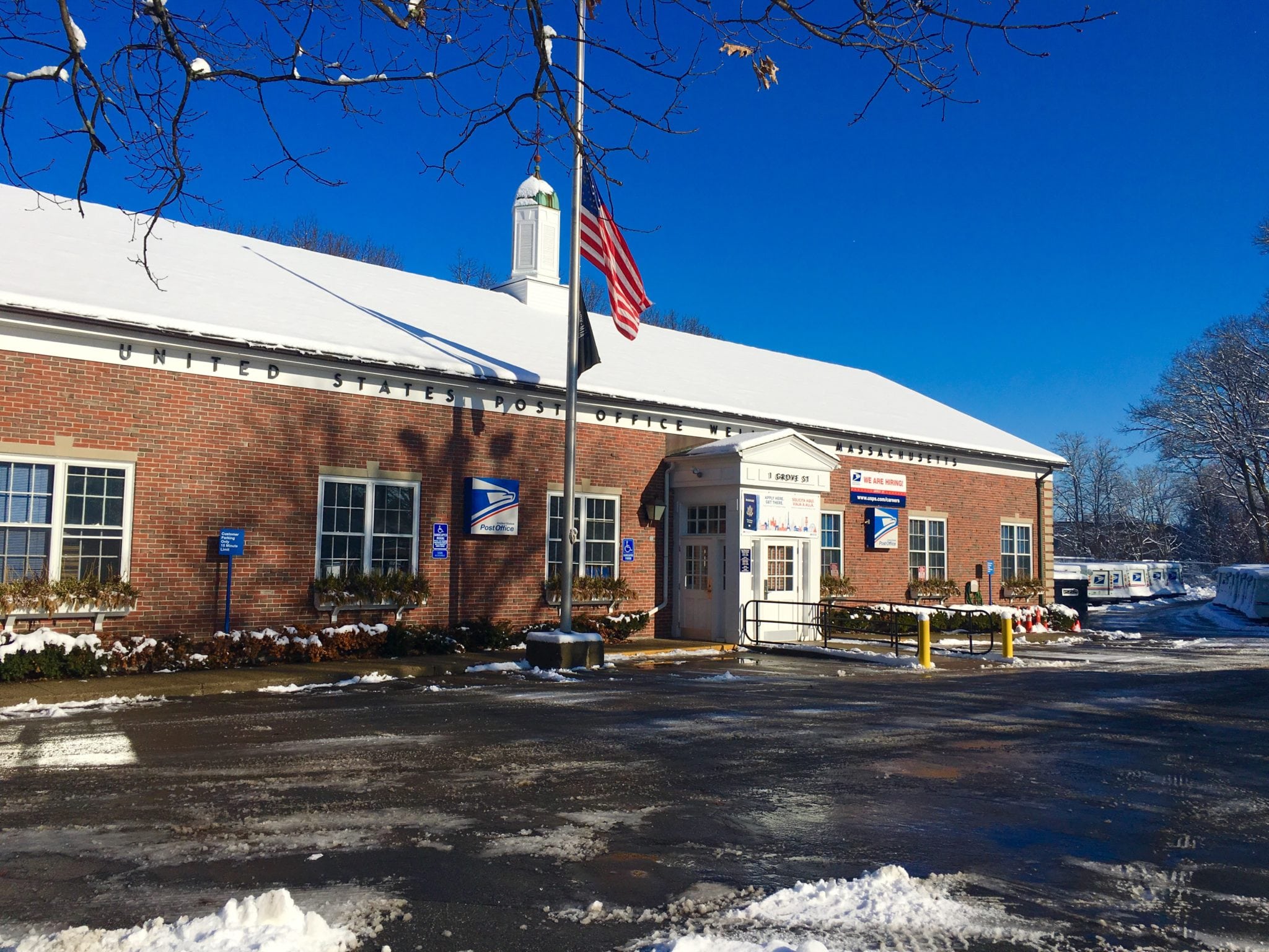 Some Wellesley post offices announce changes in hours—here are the