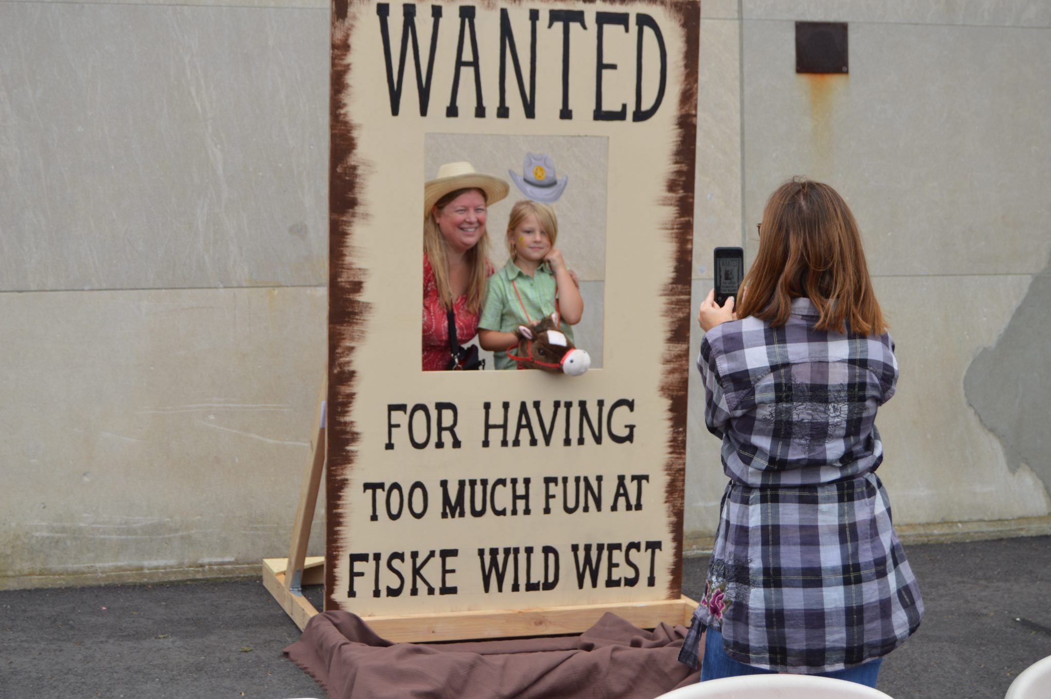 Wellesley, Fiske, Wild West Roundup