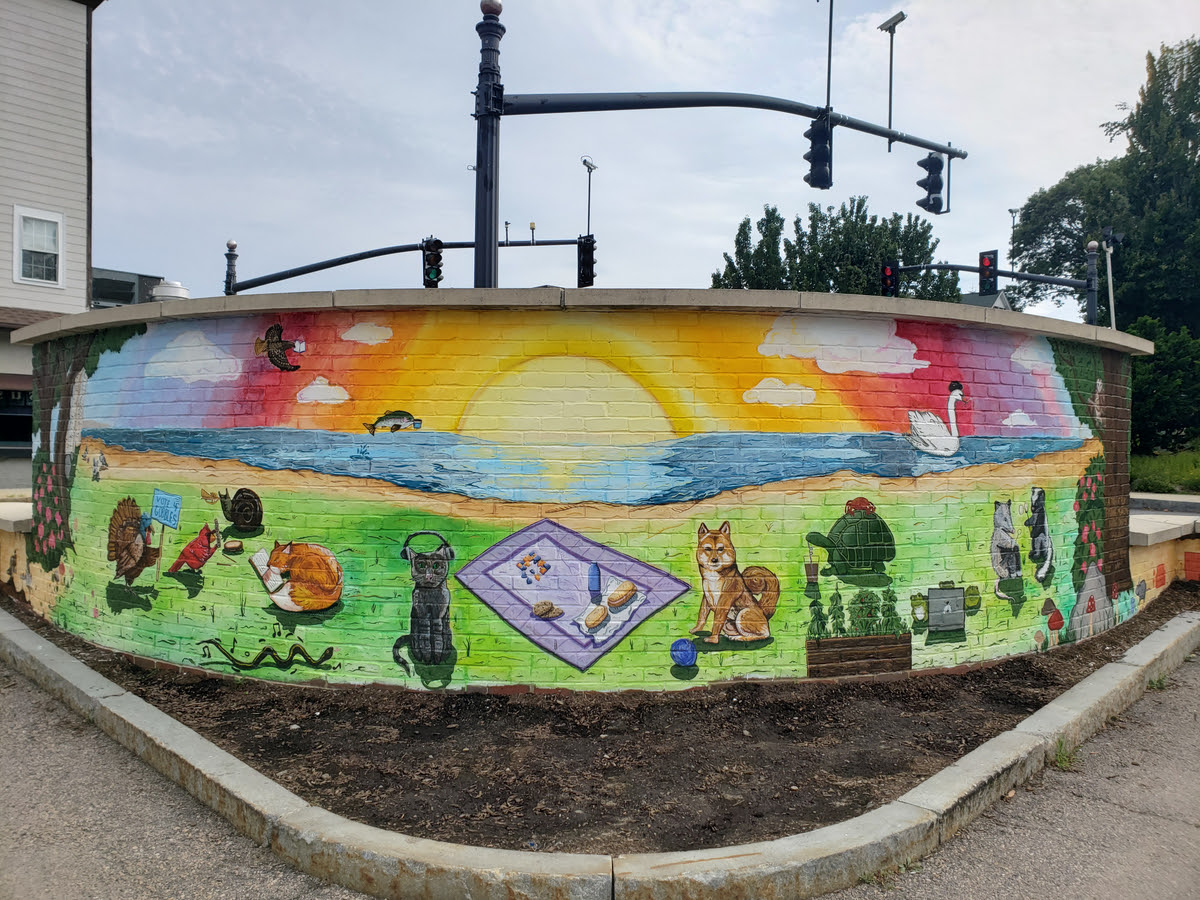 Linden Square mural