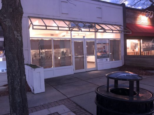 empty ex dunkin donuts central st