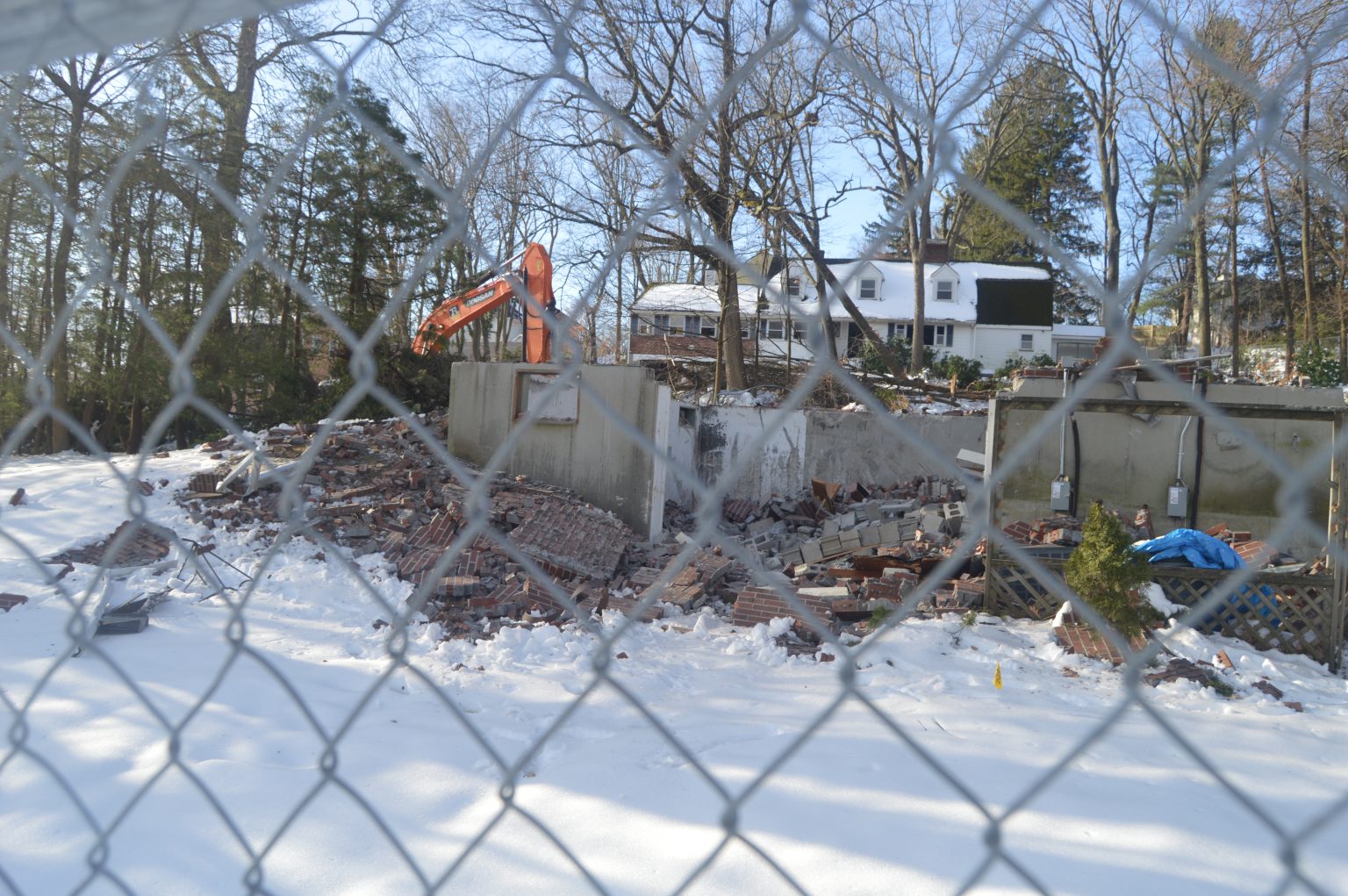 Whatever happened to Wellesley's ex40B projects on Delanson Circle