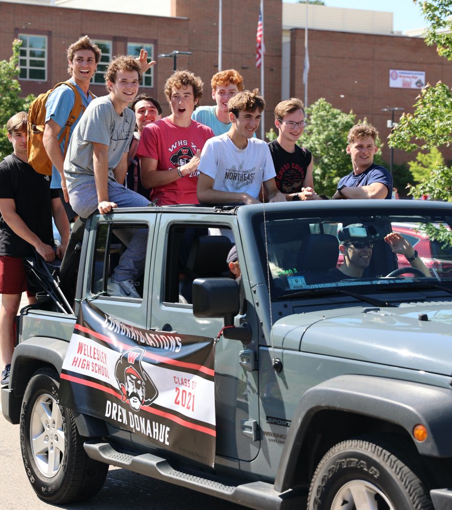 WHS car parade