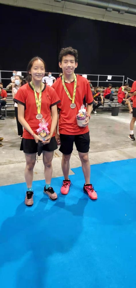 Kai Chong, partner Annabel Zhang, win silver medal at U-17 mixed doubles 29th Pan American Junior Championships 