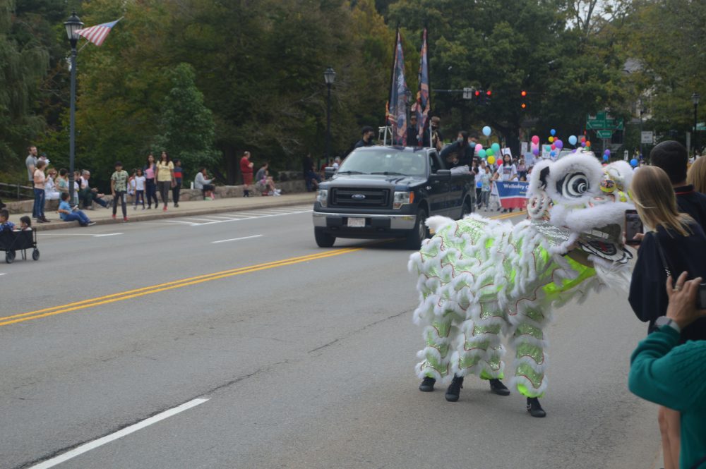 2021 parade lion