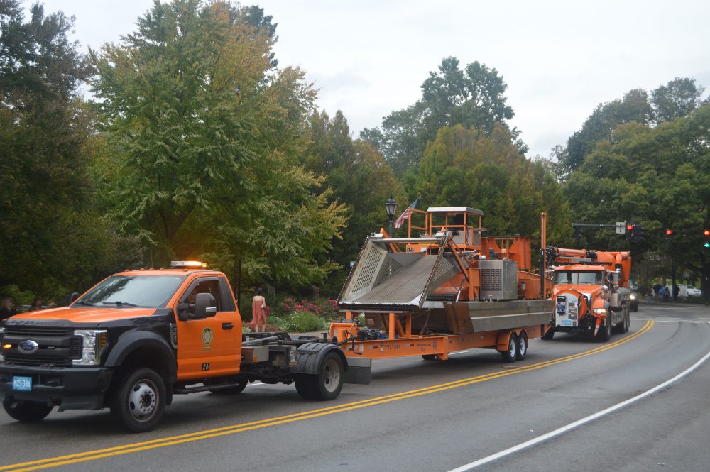 2021 parade dpw