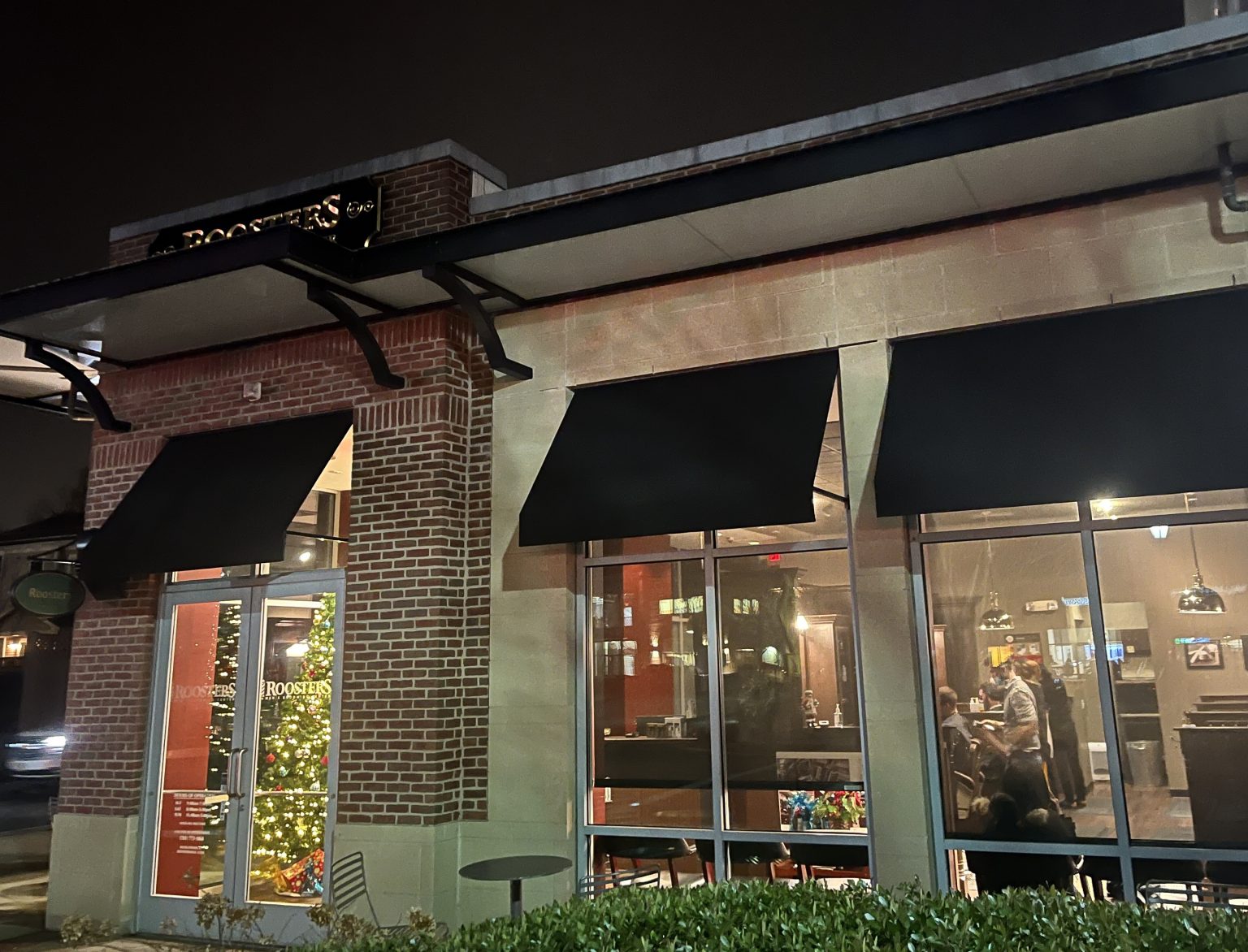 Wellesley Business Buzz Roosters will move within Linden Square; Oath Pizza sniffing around