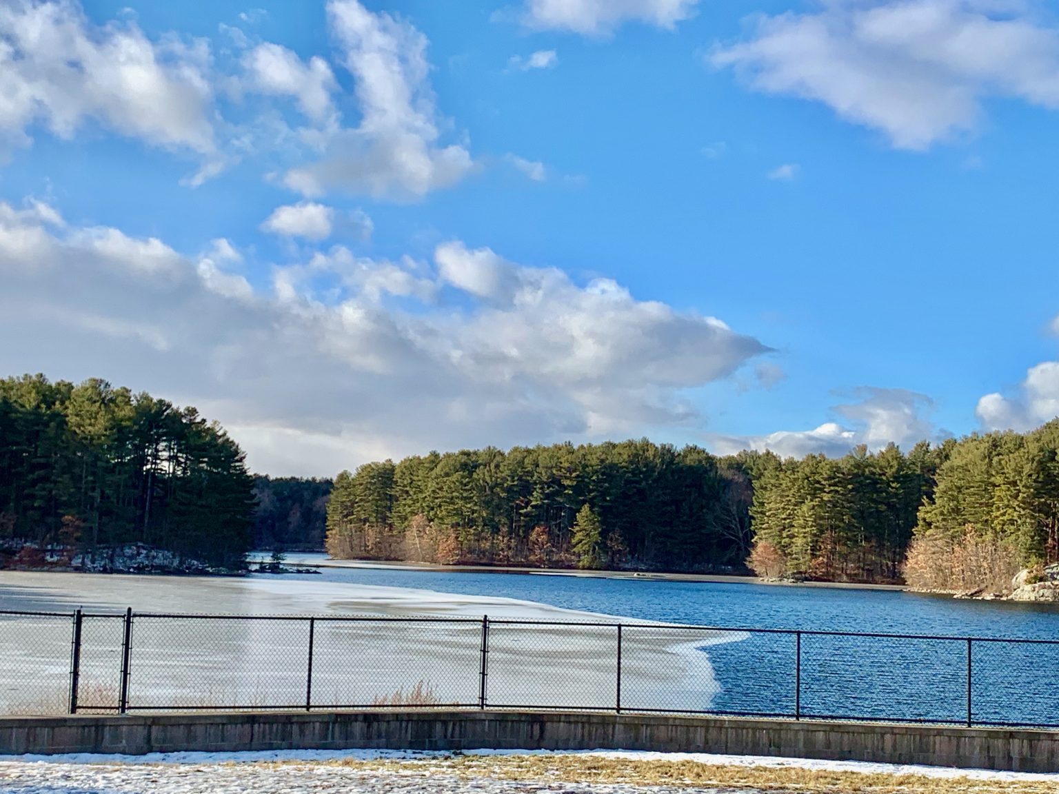 Beyond Wellesley: a 2-mile walk around Weston Reservoir - The ...