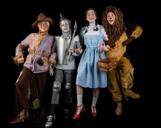 75 Wonderful Wizard of Oz Facts about the Cast, Characters, Costumes -  Parade