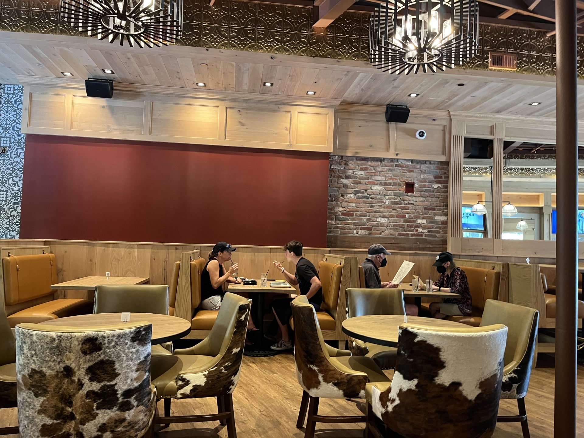 First taste Wellesley Square's new Lockheart Restaurant The