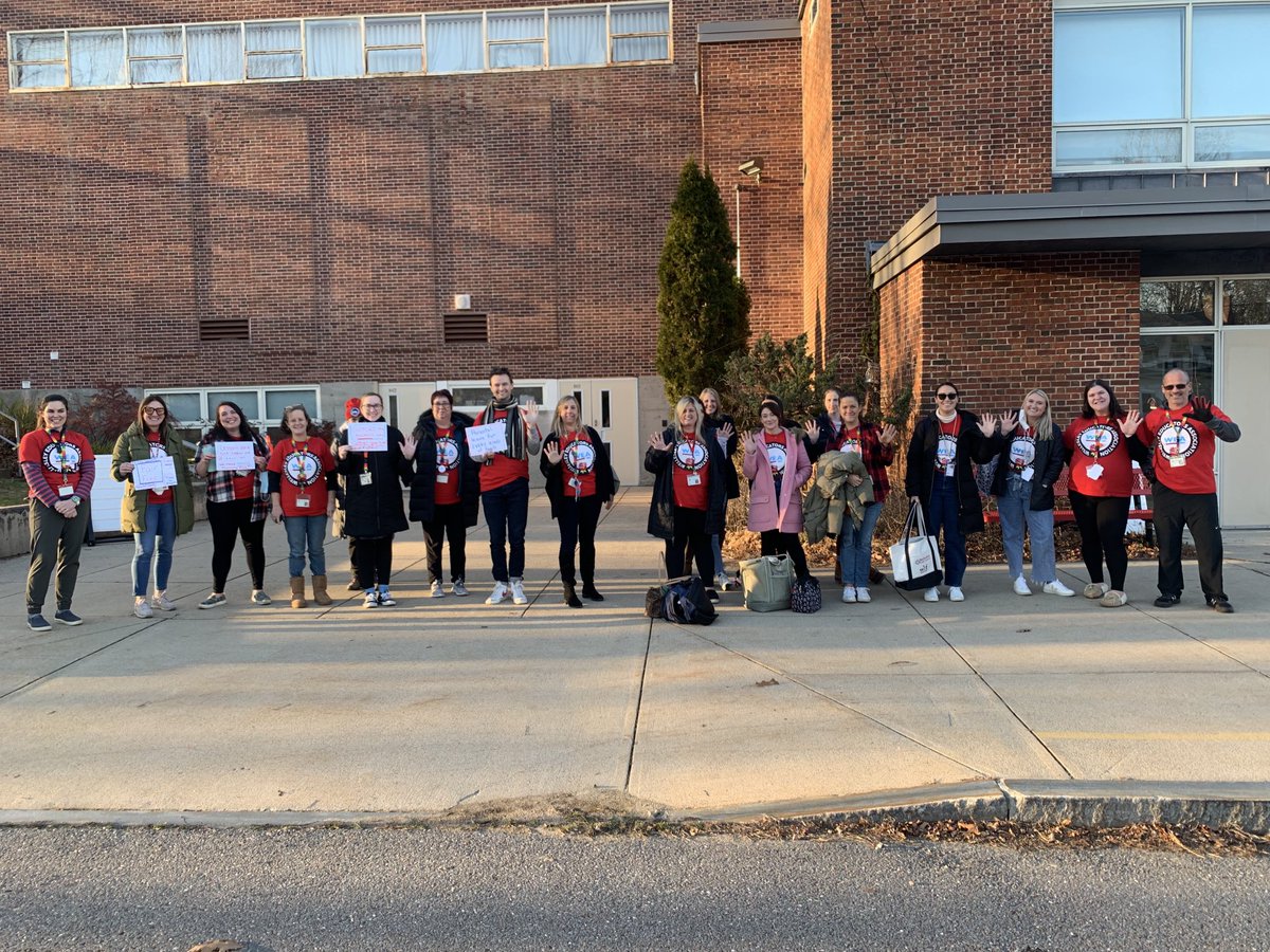 Wellesley Educators Association, Hardy School. Photo credit: WEA Twitter feed