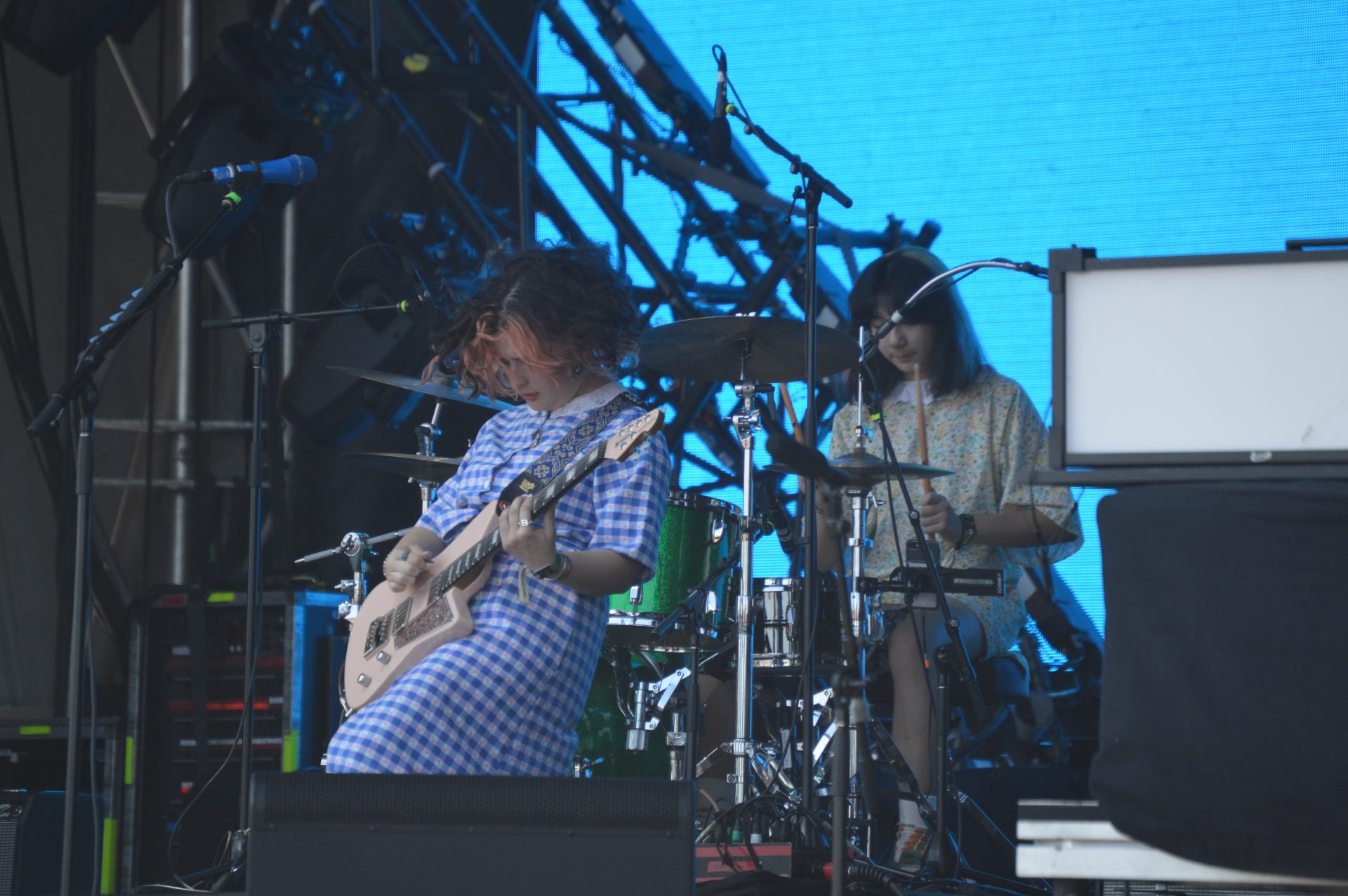 Linda Lindas boston calling