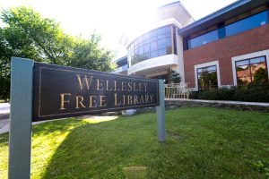 Wellesley library, Brice MacLaren