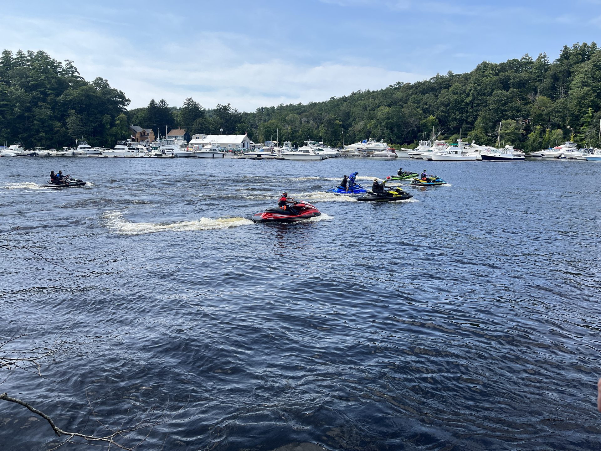 Jet skis on merrimack river