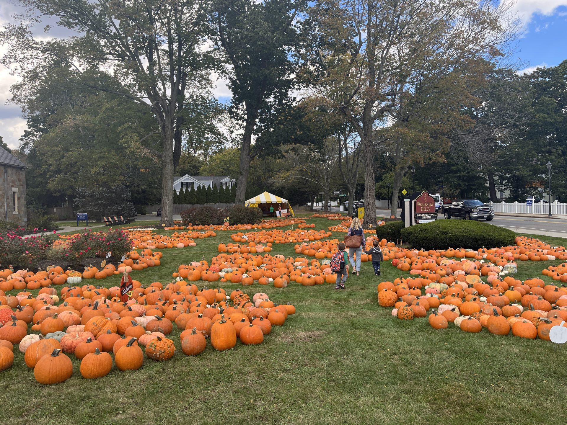 Wellesley Hills Congregational Church pumpkin patch