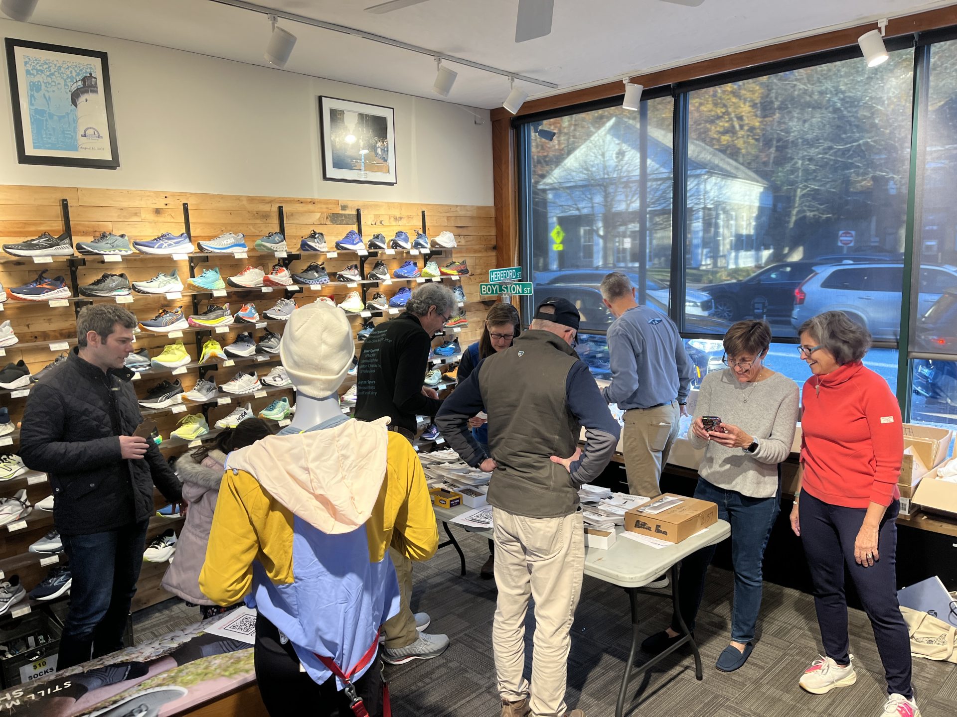 Wellesley Turkey Trot number pickup is on The Swellesley Report