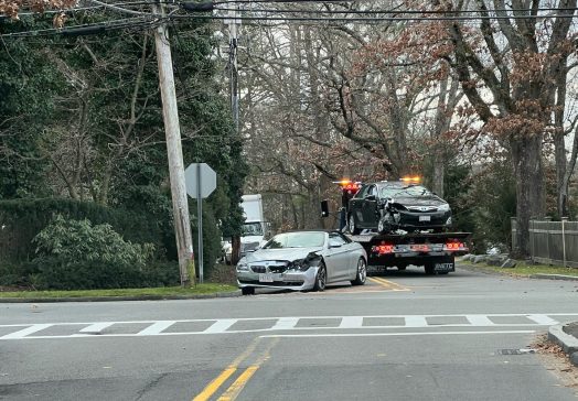Crash at Benvenue & Grove