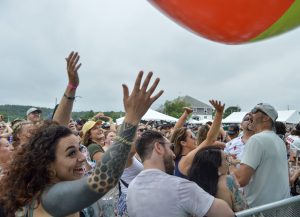 Elovators beach balls levitate