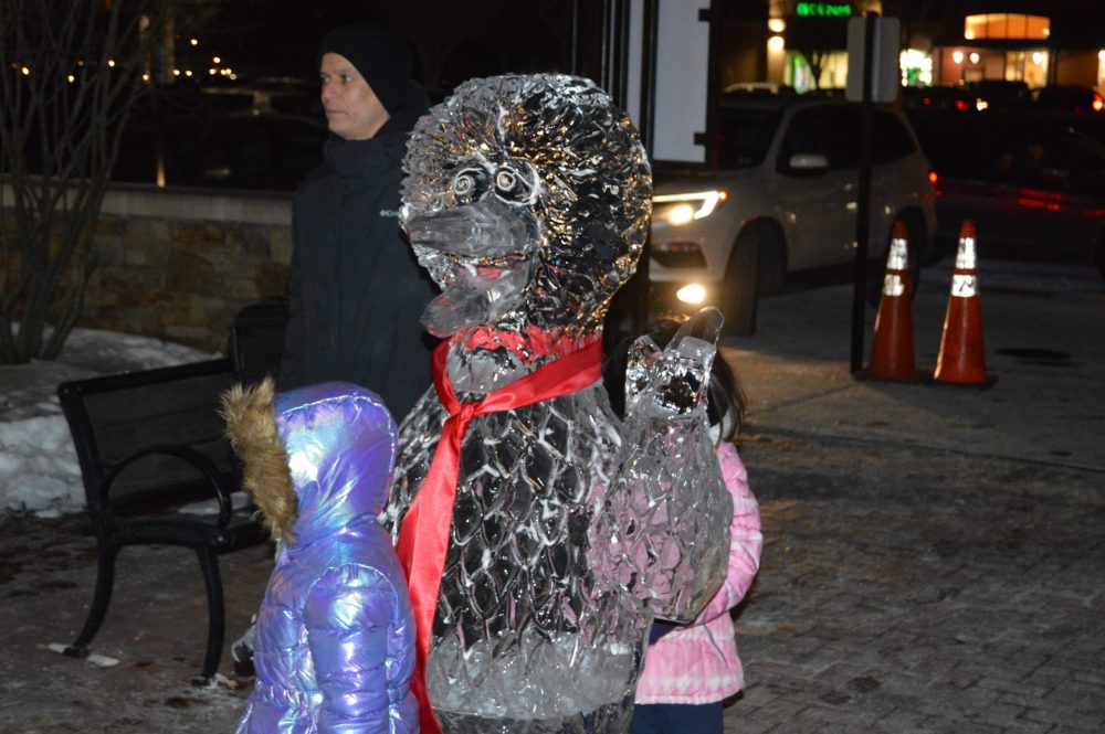 Big bird ice sculpture