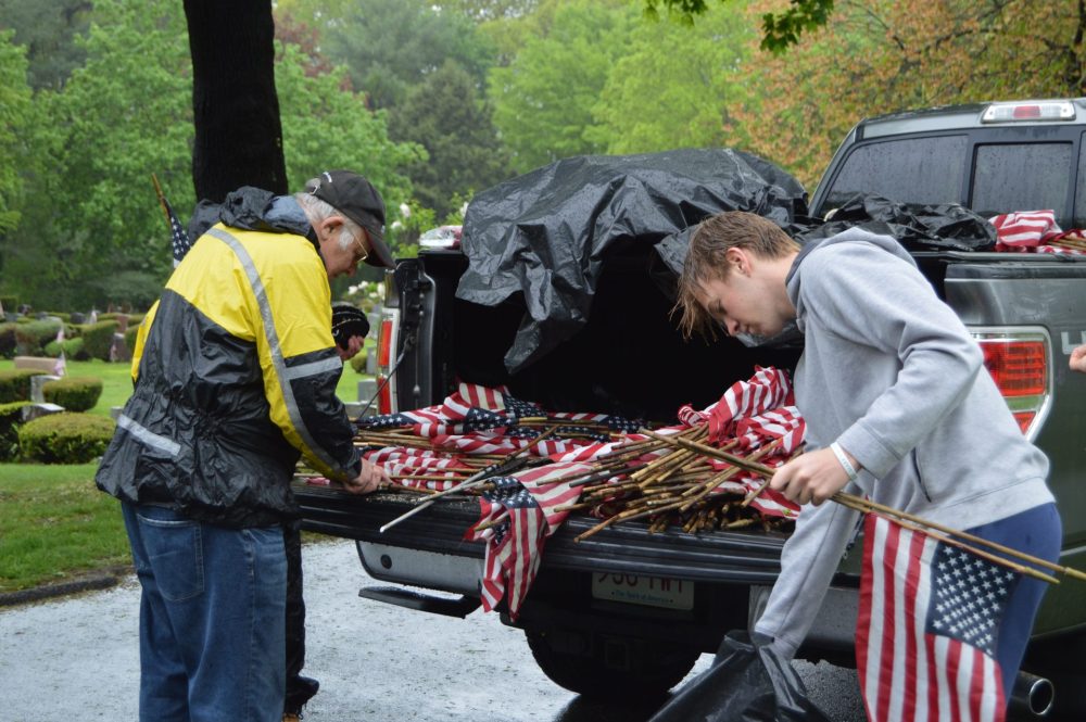 dressing of graves woodlawn cemetery