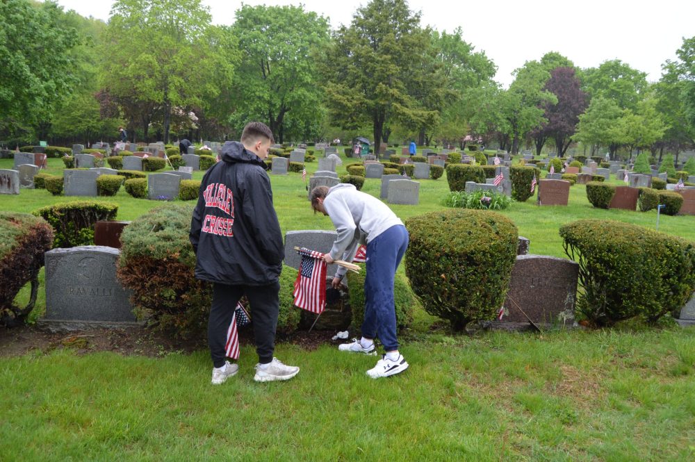 dressing of graves woodlawn cemetery