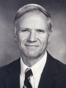 Dr. Robert Lindsay Pyles