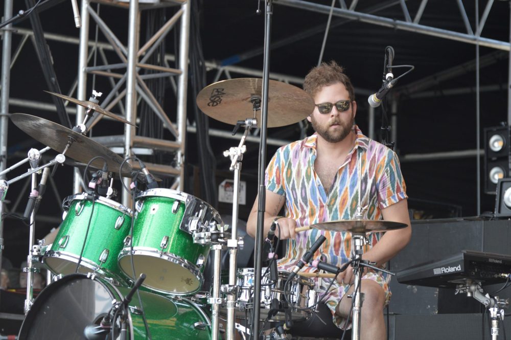 Sampson Hellerman in action at Levitate during Ripe's set