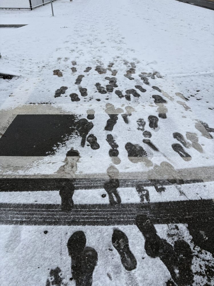 runners jan 1 footprints