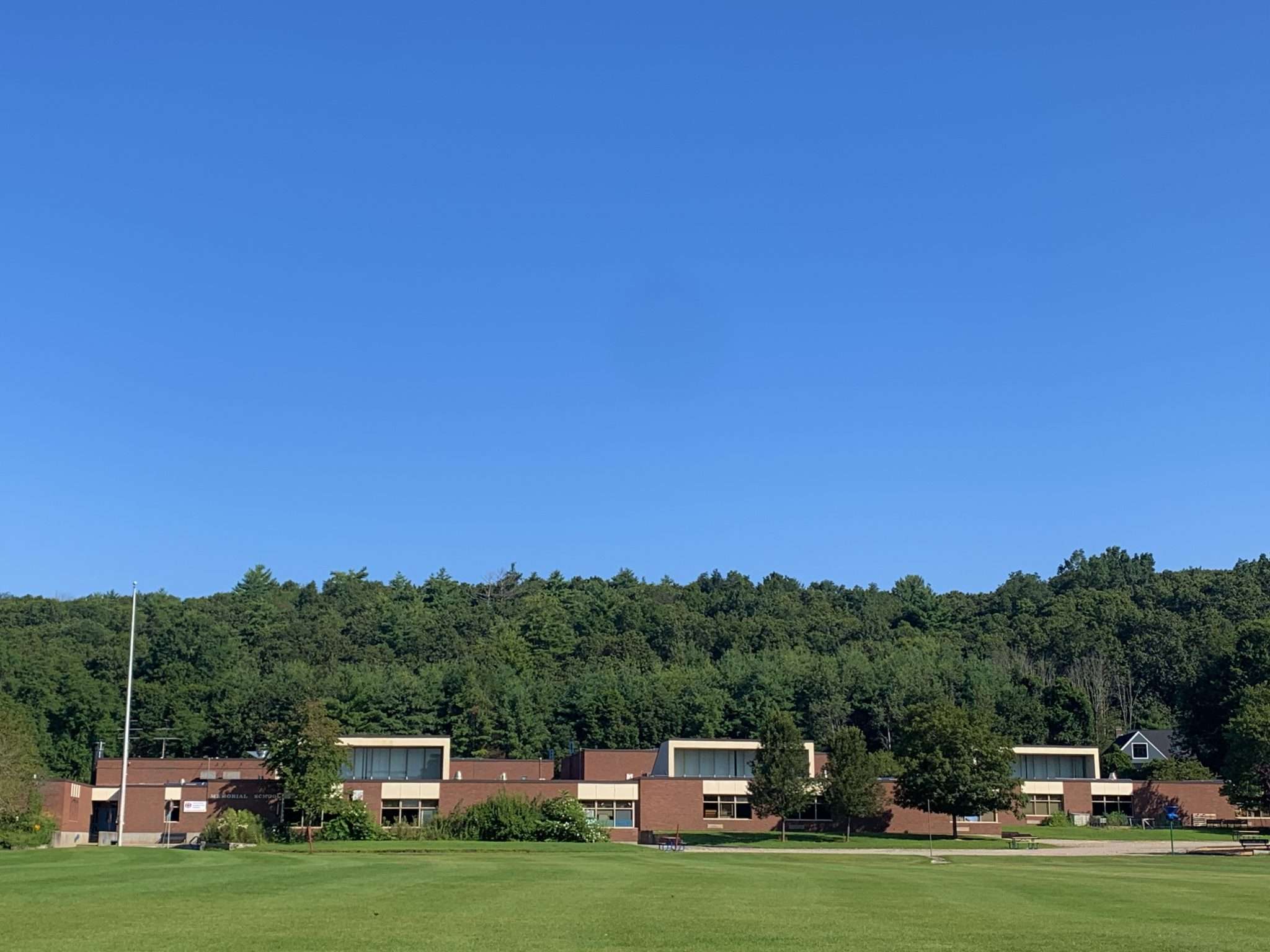 Memorial School, Natick