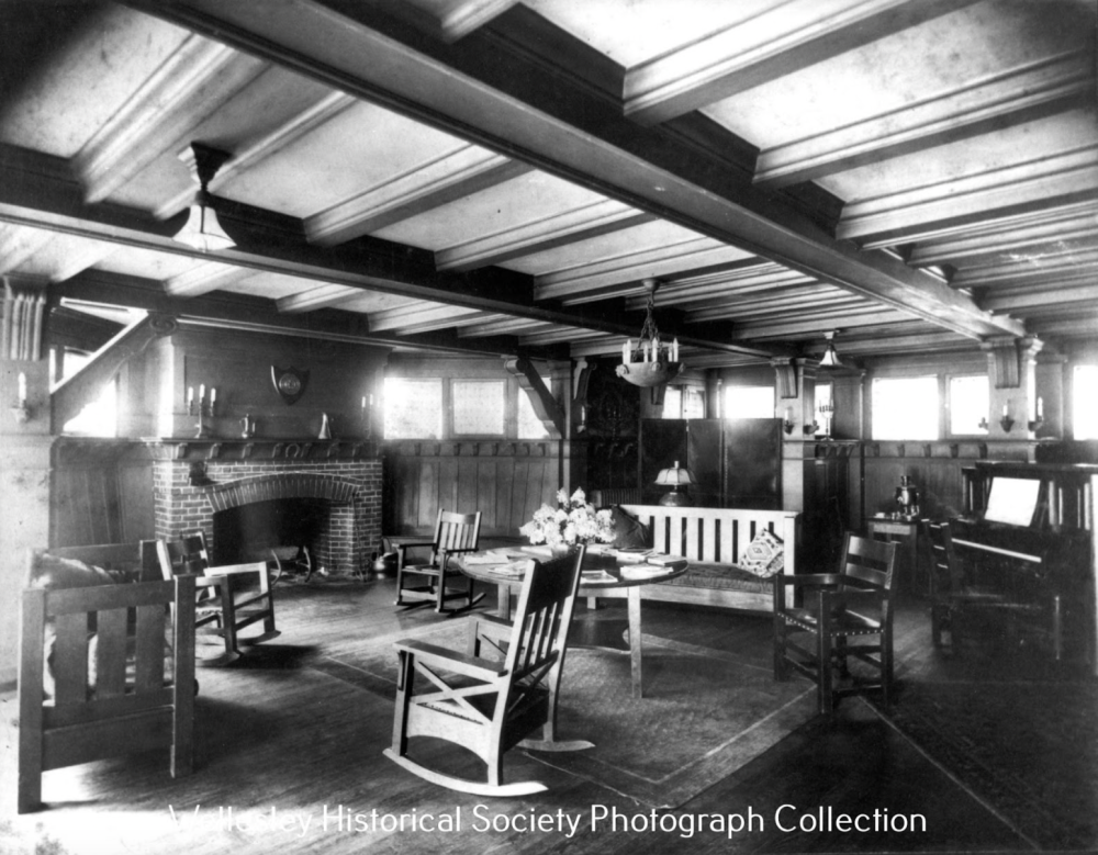 Wellesley Inn (Wellesley Historical Society Photograph Collection)