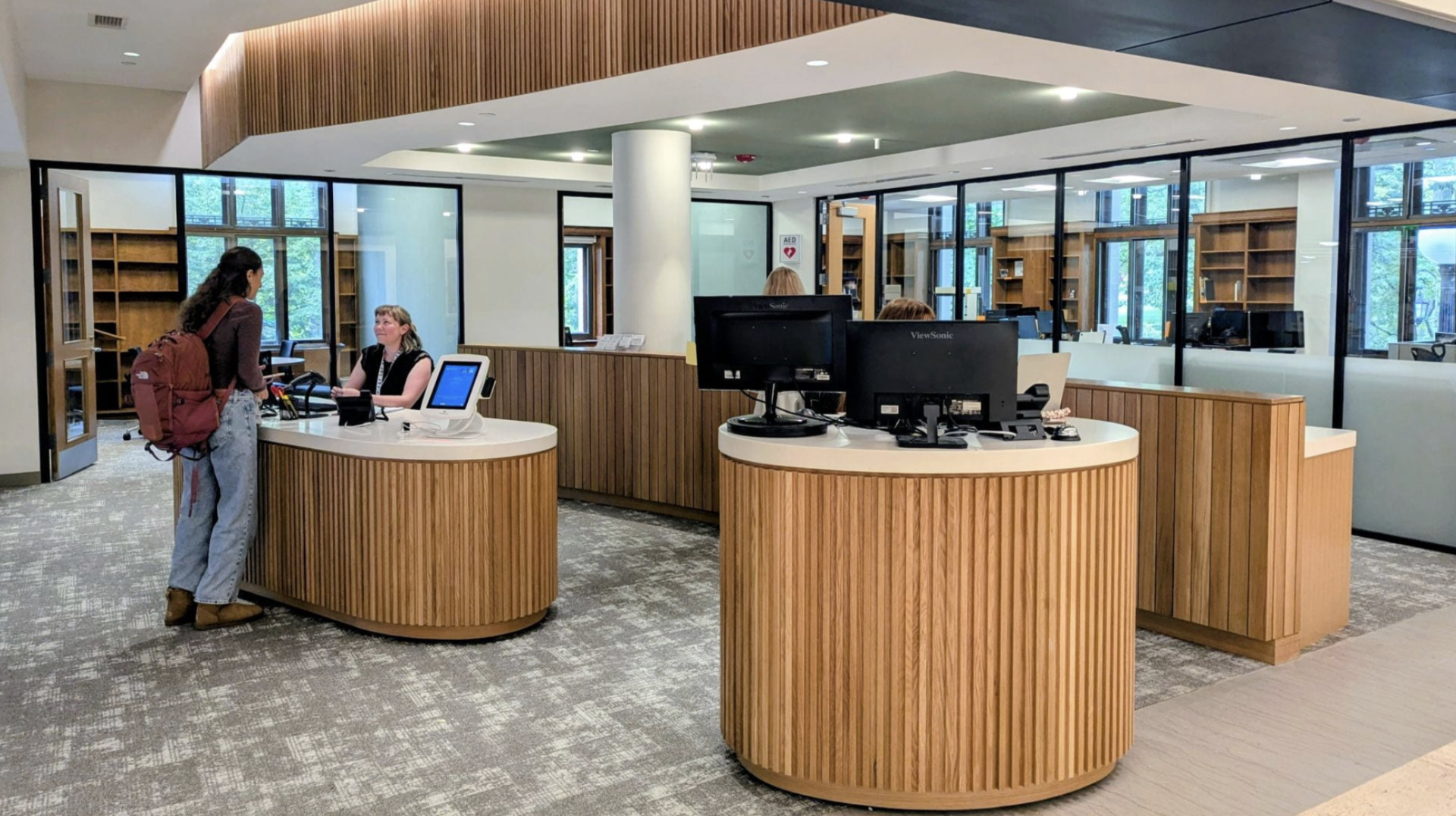 Wellesley College, Clapp Library