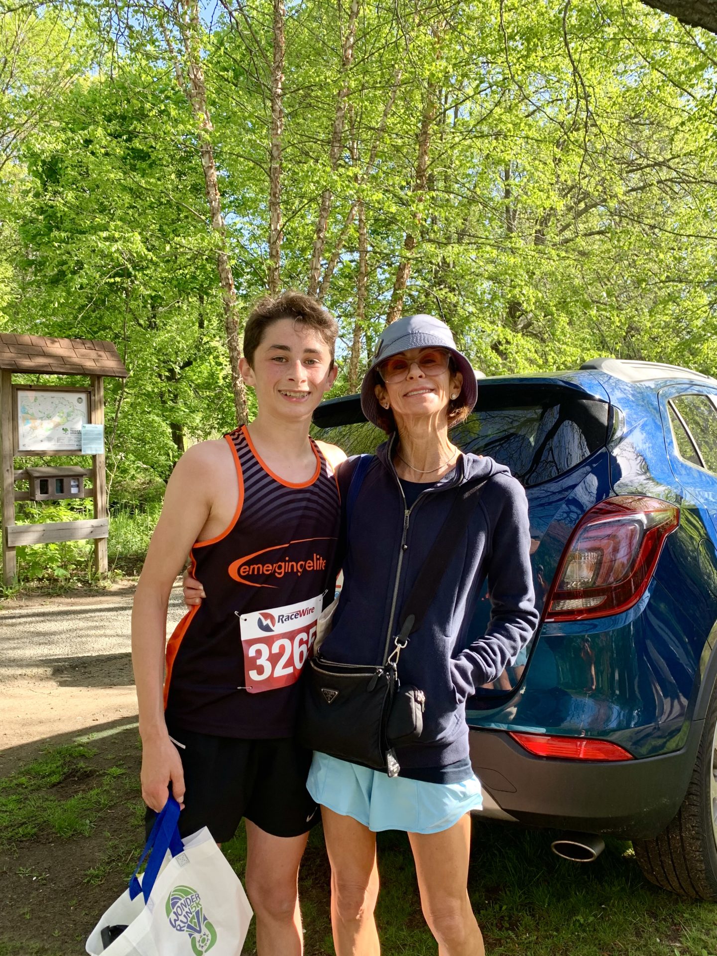 Wellesley Hills Junior Women's Club Wonder Run