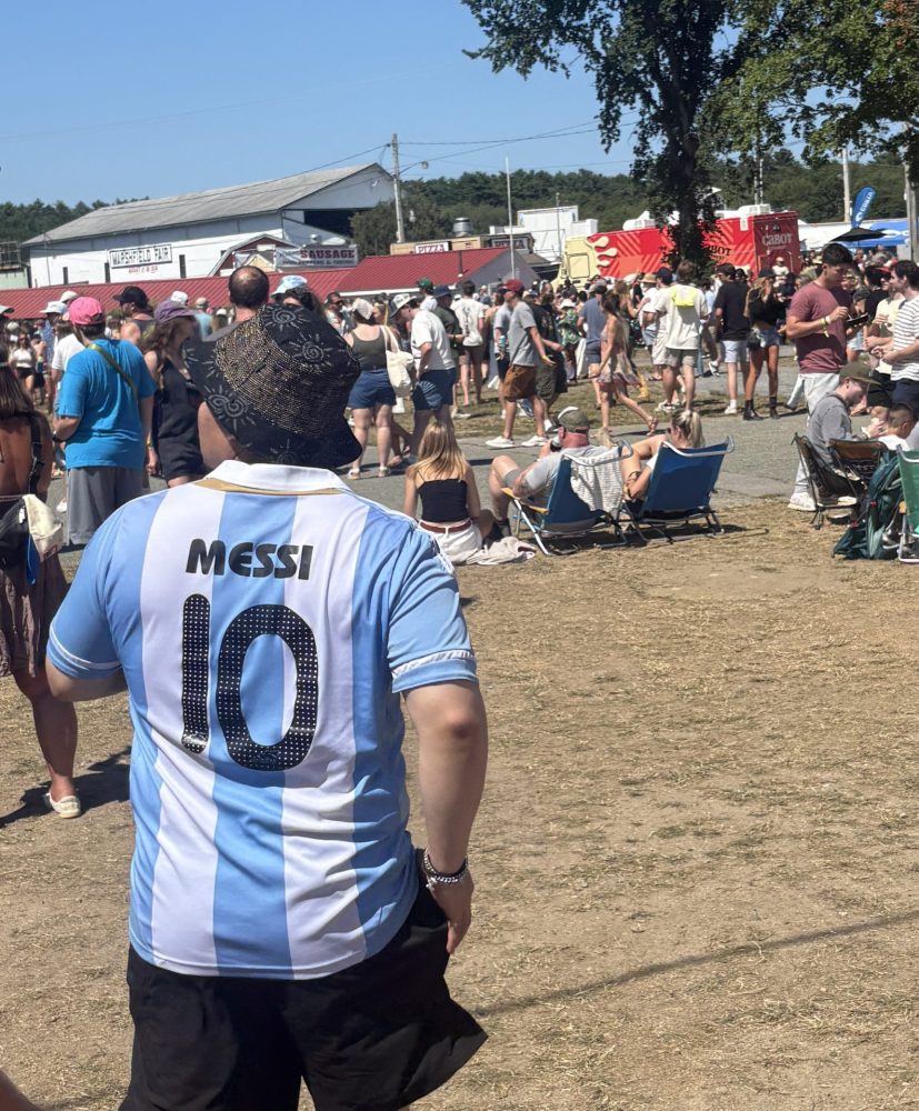 messi shirt levitate