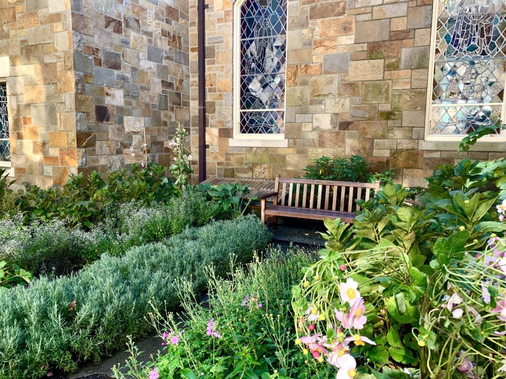 Wellesley Hills Congregational Church, garden